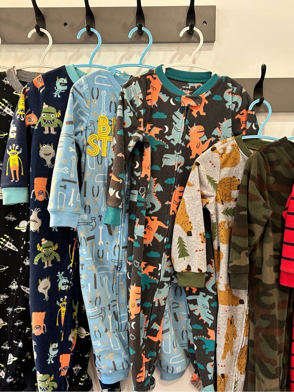 Bundle of 9 Fleece Sleepers • 2T